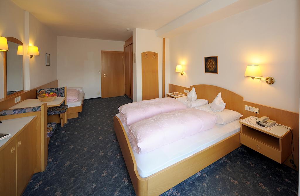 Hotel Waldheim Natz-Schabs Номер фото